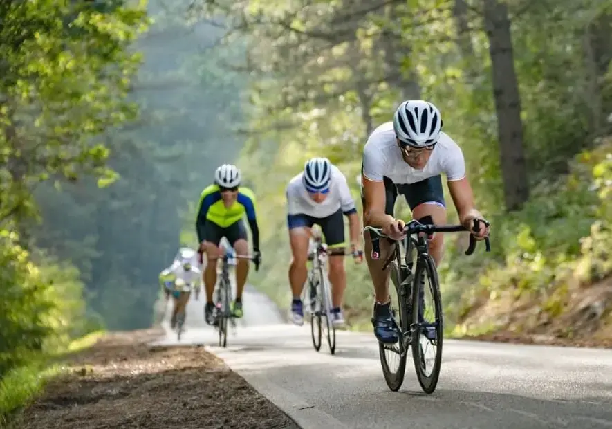 How does drafting work in triathlon?